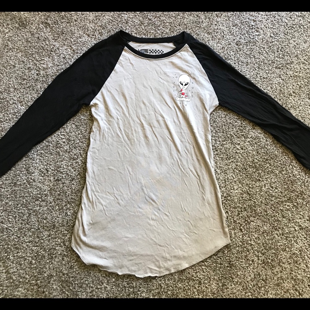 Worn Once, Vans alien/pizza long sleeve